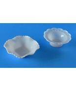 Milk Glass Bowls set of 2 Vintage - $19.80