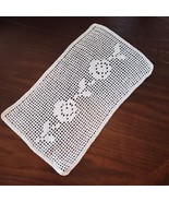 Vintage Estate Handmade Crochet Table Dresser Doily Approx 17x10&quot; Beige ... - €10,42 EUR