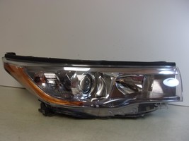 2014 2015 2016 Toyota Highlander Limited Passenger RH Halogen Headlight OEM - £45.36 GBP