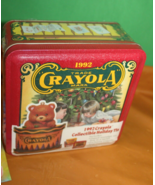 1992 Crayola Collectible Holiday Tin With 64 Box Crayons And Christmas O... - £15.56 GBP