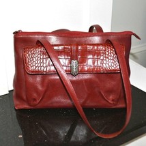 BRIGHTON - Vintage Leather Minimalist Shoulder Bag - £38.21 GBP