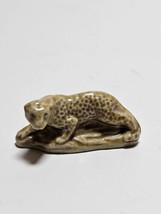 Vintage Small Ceramic Cheetah Figurine Made In England Animal Dollhouse Collect - £7.45 GBP