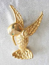 Elegant Gold-tone Hummingbird Brooch 1980s vintage - £10.35 GBP