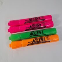 Vintage Sanford Major Accent Highlighters set Broad Point hot pink green... - $34.00
