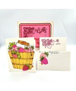 Vtg Current “Strawberry Spree” 40 Recipe Cards 8 Note Cards Envelopes 70... - $217.31 MXN