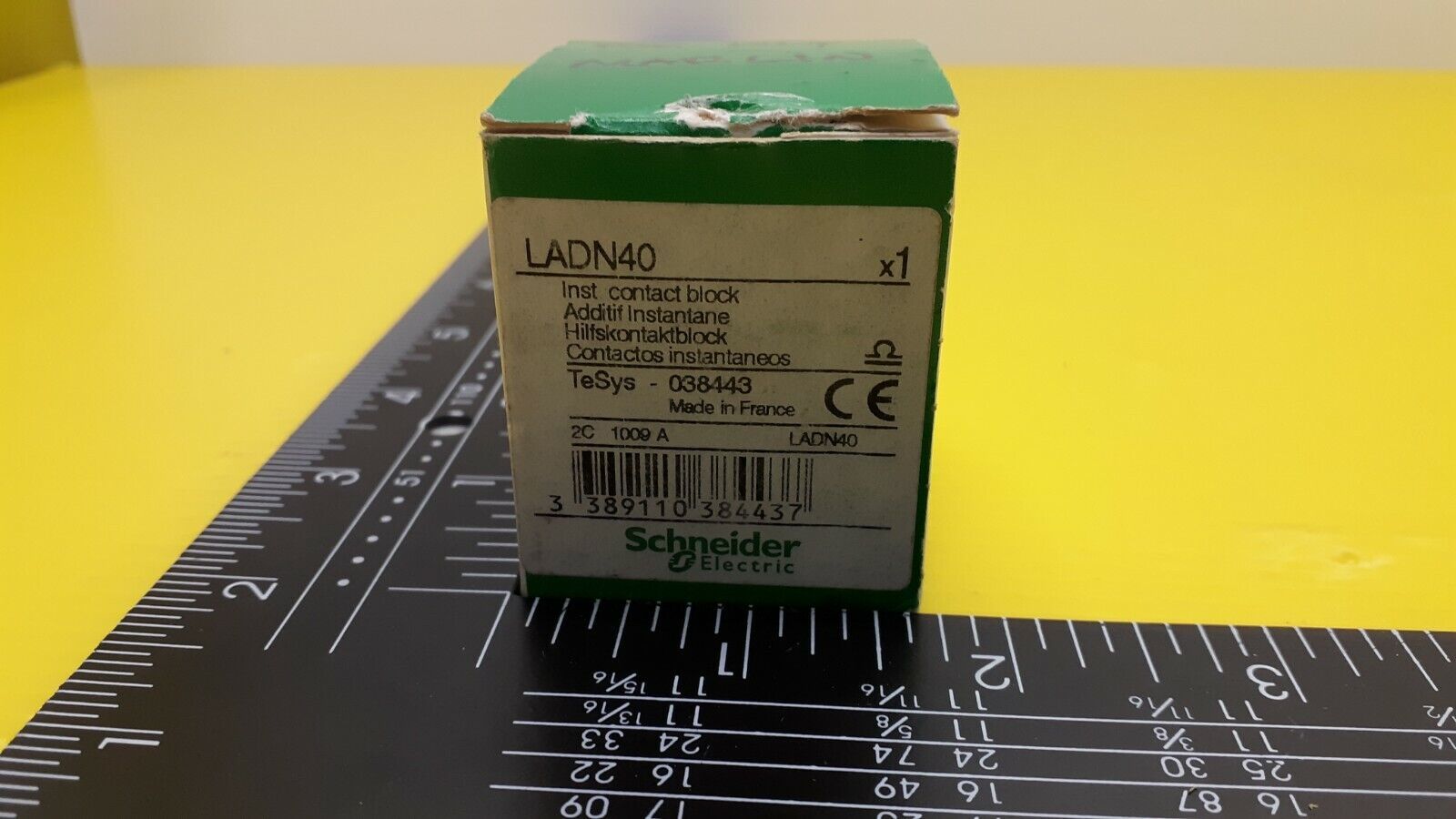 Schneider Electric LADN40 TeSys-038443 auxiliary contact block New - $31.90