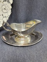 VTG~Sheridan~Silver Plate Gravy Boat with Drip Tray/Plate - $14.85