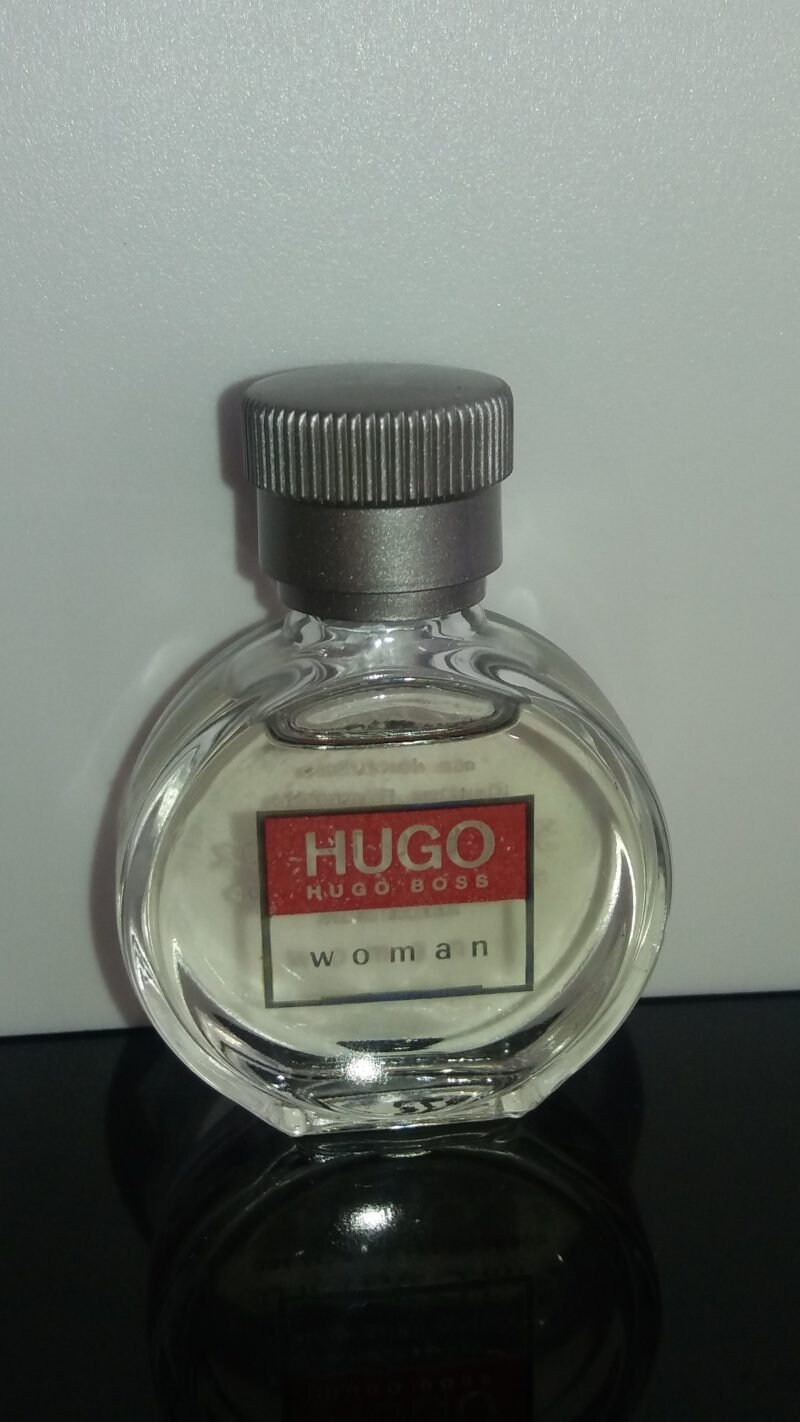 Hugo Boss Woman Eau de Toilette 5 ml  Year: 1997 RAR - $24.00