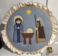 Vtg Nativity Baby Jesus Embroidered Quilted Manger Scene Hanging Hoop Ch... - $11.83