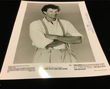 Movie Still Man With the One Red Shoe 1985 Tom Hanks 8 x10 B&amp;W - $15.00