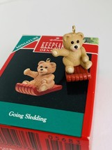 1990 Hallmark Going Sledding Keepsake Miniature Christmas Ornament Teddy Bear - £9.31 GBP