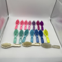 Vintage Barbie Hairbrushes Lot Of 17 Made In China Many Different Colors - $19.79