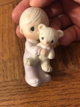 Precious Moments Figurine-Rare Vintage-SHIPS N 24 HOURS - $20.94