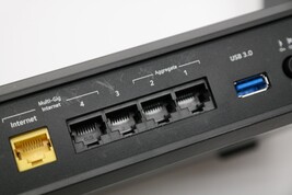 NETGEAR Nighthawk AX6600 RAX70 Tri-Band Wi-Fi 6 Router image 6