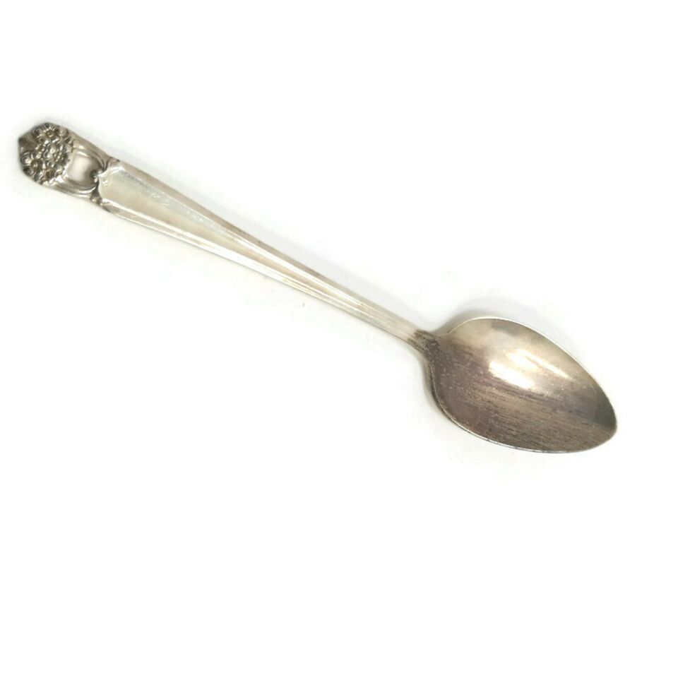 1847 Rogers Bros IS Silverplate Serving Spoon Tablespoon ETERNALLY YOURS 1941 - $4.94