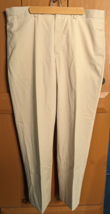 LL Bean 40x32 Mens Natural Fit Chino Pants Khaki Beige 100% Cotton 262553 EUC - £15.20 GBP
