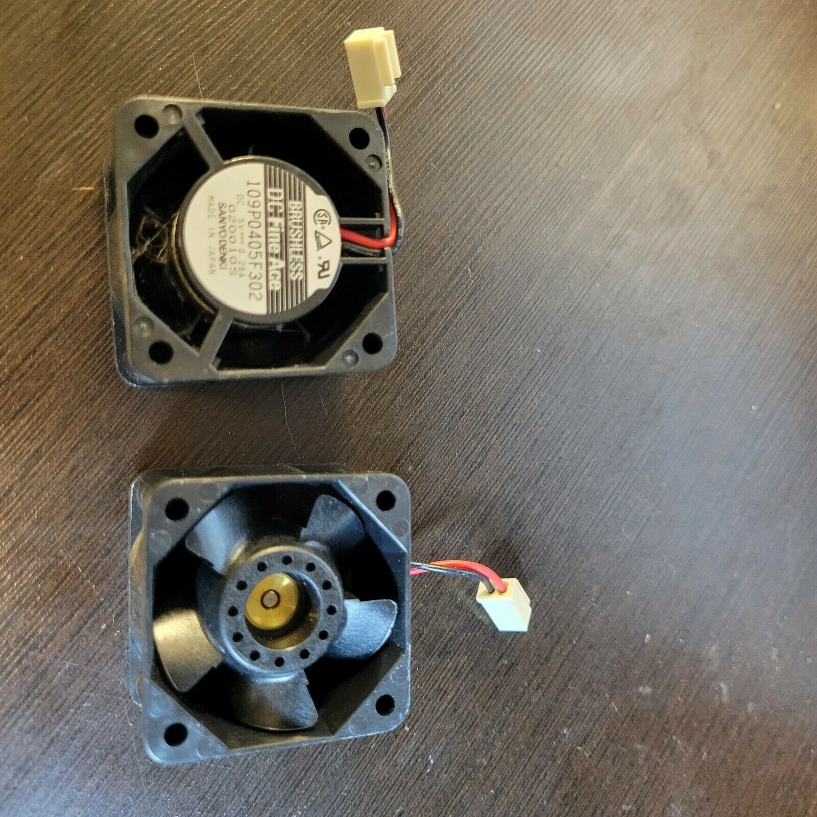 (2) SANYO DENKI 109P0405F302 FAN DC 5V .28A FINE ACE BRUSHLESS FAN JAPAN... - $13.64