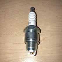 Spark Plug NGK 6749 Buying 4 For 1 Price - £18.98 GBP