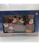 Mickey &amp; Minnie Kissing Salt &amp; Pepper Shakers Magnetic Westland Giftware... - €12,65 EUR