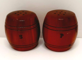 Wood Barrell Carlsbad Caverns Souvenir Salt and Pepper Shaker Set Vintage - £8.47 GBP