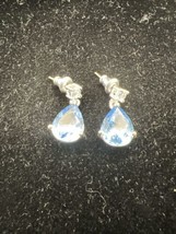 Monet Beautiful Light Blue Vintage Earrings Pierced Ears - £18.81 GBP