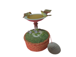 Vintage 1988 Bird Bath Music Box Plays Yellow Bird George Good Corp W/Tag - £15.56 GBP