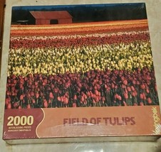 2000 piece Puzzle, Field of Tulips (Brand New and Sealed - £57.74 GBP