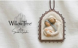 Holy Family METAL-EDGED Ornament Figure Hand Painting Willow Tree Susan Lordi - £38.85 GBP