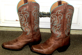 SHYANNE Womens Snip Toe Cowgirl Western Boots Floral Stitch size 10 M Turquoise - £41.37 GBP