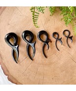 Tribal Buffalo Horn Twist Ear Gauge Expander Hand Carved Earring 2 4 8 1... - $282.82 MXN