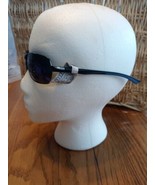 Pugs Sunglasses Scratched - $750.41 MXN