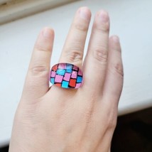 Vintage Glass Pink Geometric Bubble Ring, size 6.5 - $29.99