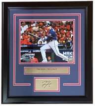 Freddie Freeman Enmarcado 8x10 Atlanta Braves Foto Con / Láser Grabado Firmas - $96.99