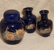 Japanese Kutani Peacock Squat Vase Jar, Lid, Vases Blue &amp; Gold Porcelain 5.25&quot; - £27.84 GBP