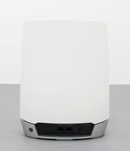 Netgear Orbi CBK752 Tri-Band WiFi 6 Mesh System with Built-in Cable Modem  image 10