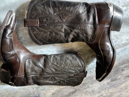 Vtg. Nocona Mens Cowboy boots 9D brown leather, Made in USA in Nocona, Texas,  image 3
