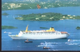MV Atlantic Cruise Ship (Holme Line) - postcard - $2.20