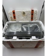 NEW Vintage Mercedes-Benz W123 09/79 Headlight Left Bosch 0301060301 - $8,669.63 MXN