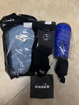 NEW NIP Pair Of DIADORA Soccer Shin Guards blue /Red Size X-Small - $17.97