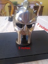 Miniature 17.8 cm 18-gauge steel spikes gladiator helmet W / stand-
show... - £35.84 GBP