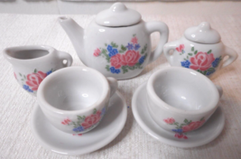 Vtg Miniature Childs Doll House China Porcelain Tea Set 9 pc Pink Rose Pattern - £10.50 GBP