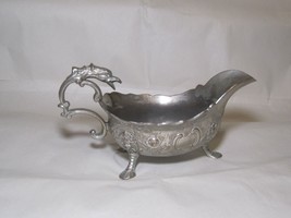 Vintage  Silverplate Gravy Sauce Boat with Griffon Head Handle - $128.76 CAD