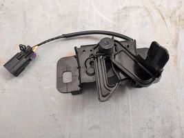 Genuine GM 2015-2018 Yukon Yukon XL Hood Lock Latch Assembly 84355611 - €47,91 EUR