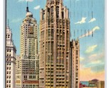 Tribune Tower Chicago Illinois IL LInen Postcard H30 - $3.91