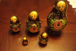 Russian nesting dolls (5) made in Russia, still with original sticker original - £58.25 GBP