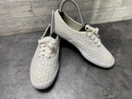Keds Sneakers Women 6 Shoes White Canvas Embroidered Lace Comfort Walkin... - $27.54