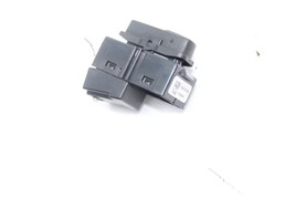 08-16 VOLVO XC70 DOOR LOCK SWITCH Q4367 image 10