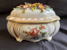Antique porcelain jewerely box, VIENNA, marked bottom - £138.25 GBP
