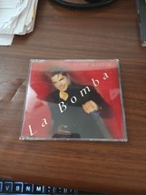 #352 CD Single Ricky Martin La Bomba COL 665899 2 EU 1998 - $4.95
