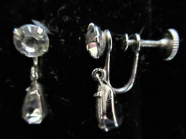 Vintage CORO rhinestone + teardrop dangle screw-back earrings - 7/8&quot; long - £5.53 GBP